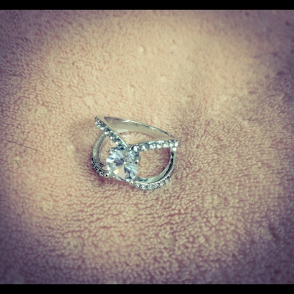 Natural 3.97CT White Sapphire Infinity S925 Ring - Picture 7 of 8